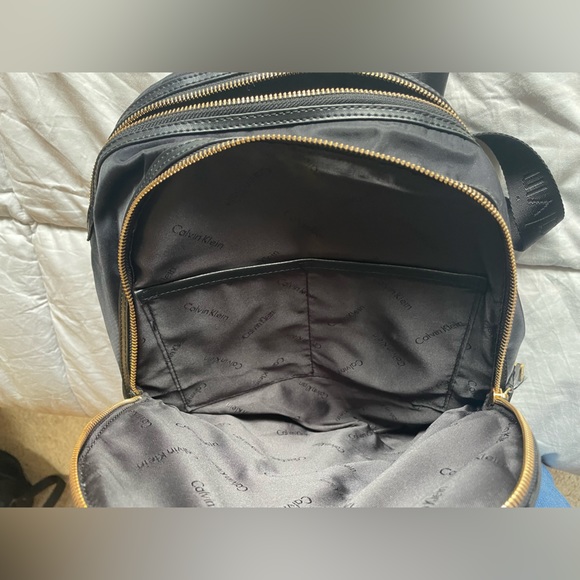 Calvin Klein backpack bag - Picture 6 of 8